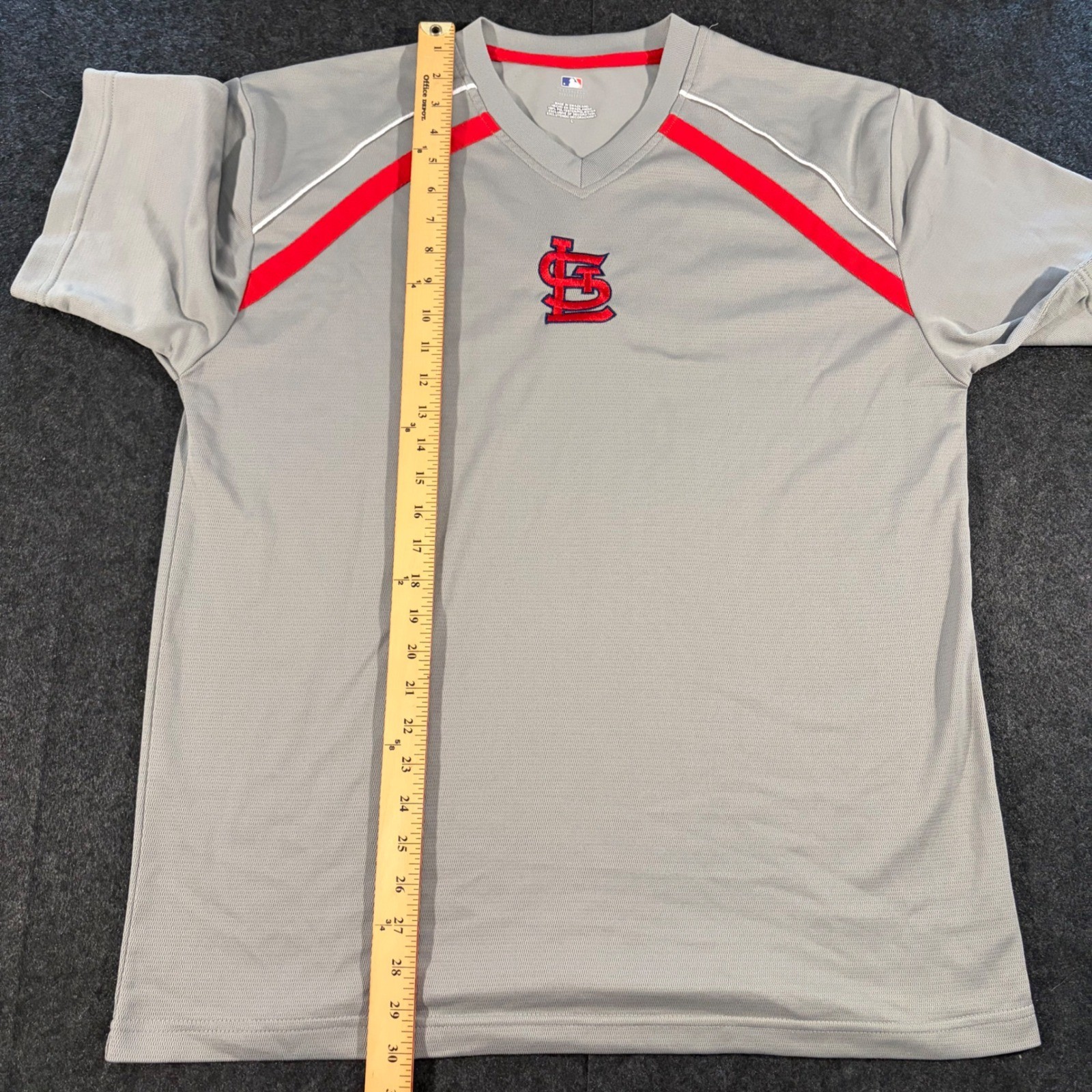MLB St Louis Cardinals Jersey Mens Large Gray Red V-Neck Performance Shirt Fan