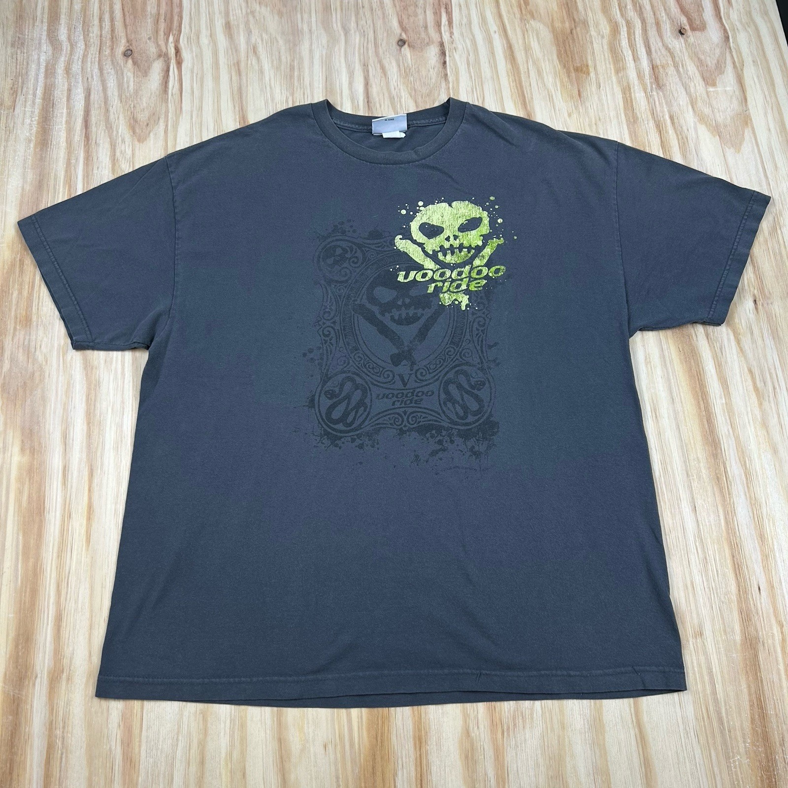 Vintage Y2K Voodoo Ride NASCAR Graphic T-Shirt Size 2XL Gray 2005