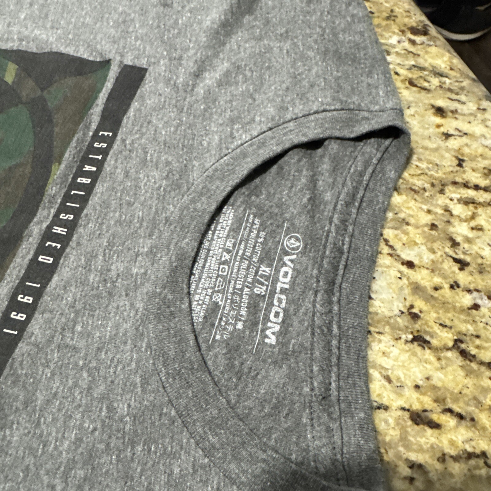 Volcom Stone Clothing Douglas short sleeve heather grey XL Preowned Cpix