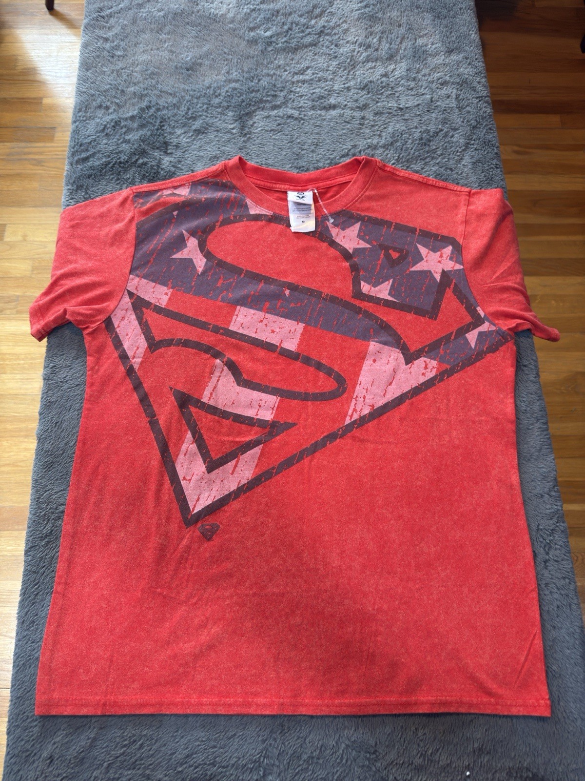 Superman Crew Neck T Shirt Off Center Americana Logo Red New Without Tags!!