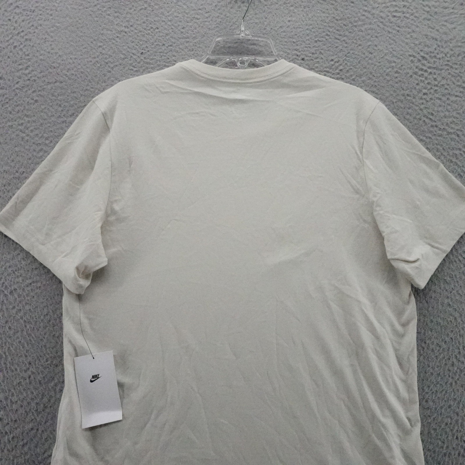 Nike Sportswear Club Tee Mens Medium Light Bone White Cotton T-Shirt AR4997-073