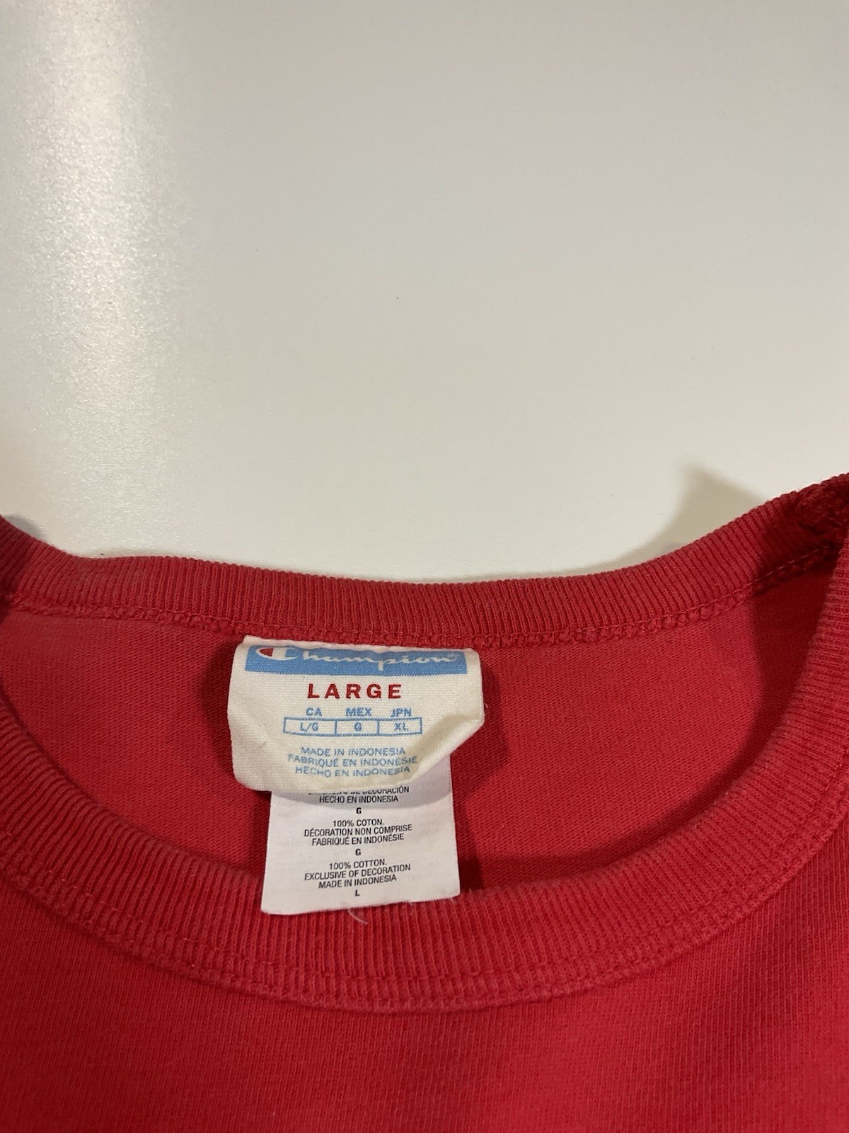 Champion Embroidered Script Logo T Shirt Sz L Red Sportswear