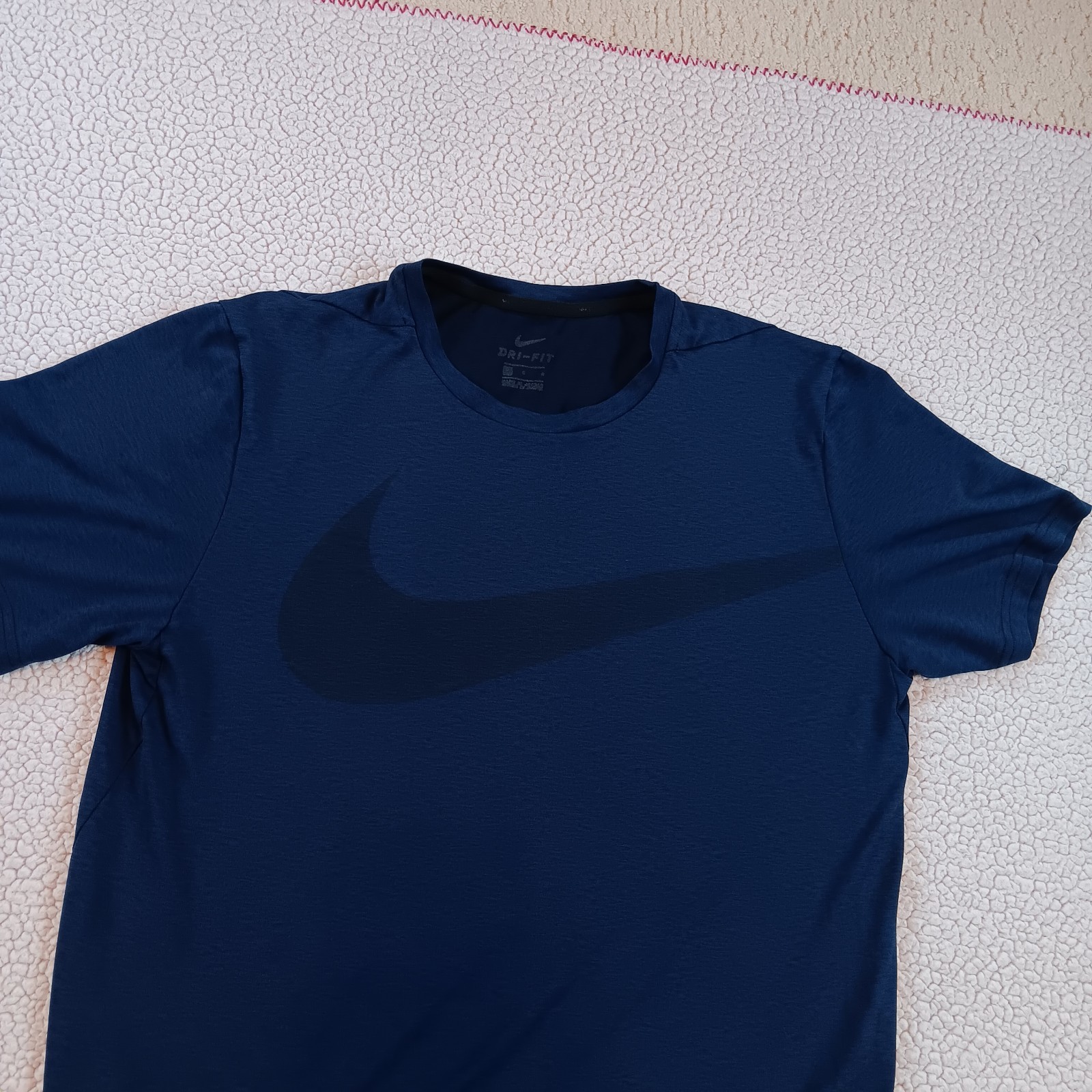 Nike Dri-FIT The Nike Tee Men’s L Blue Graphic Print Nike Swoosh T-Shirt