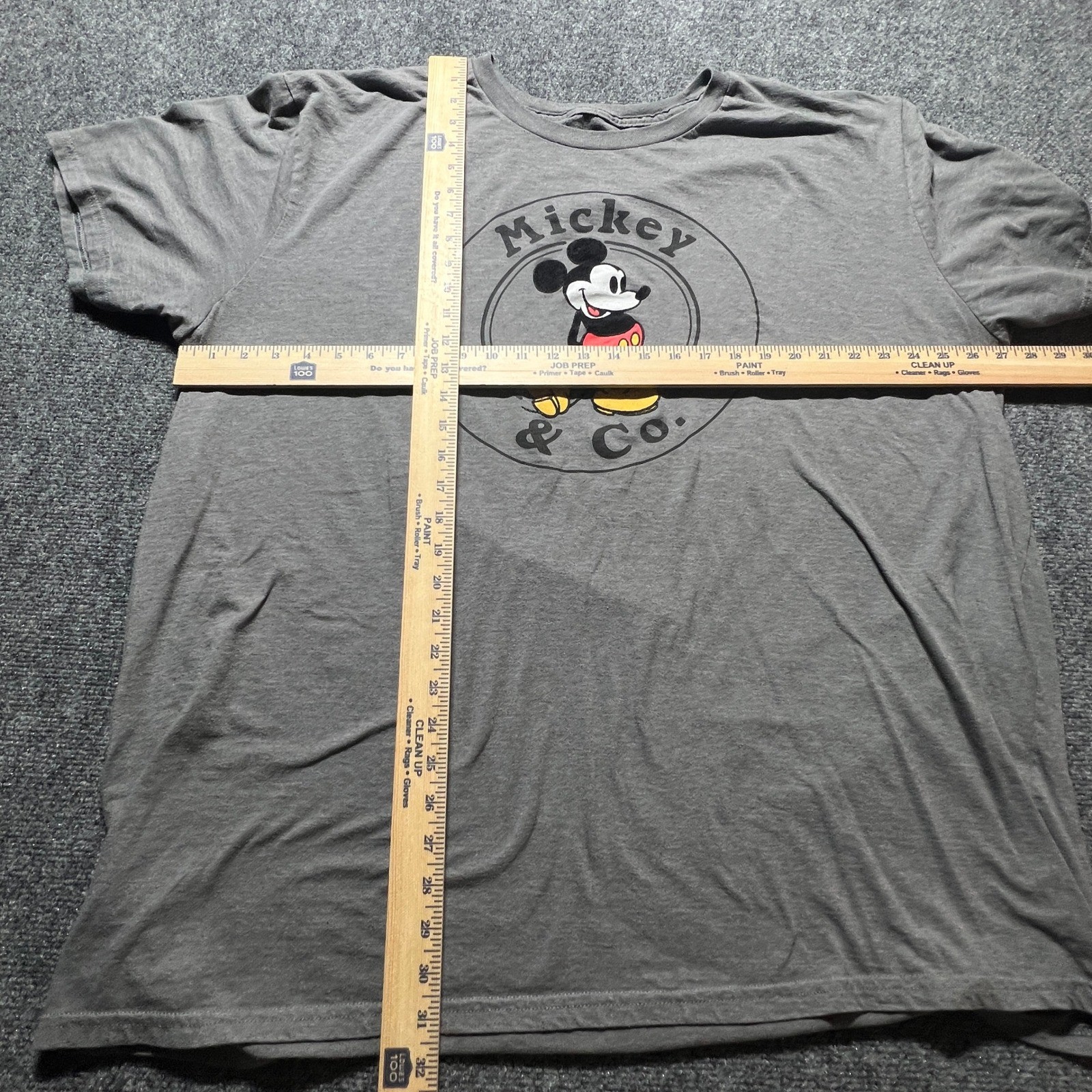 Disney Mickey & Co Mens 3XL Gray Graphic T-Shirt Mickey Mouse Short Sleeve Tee
