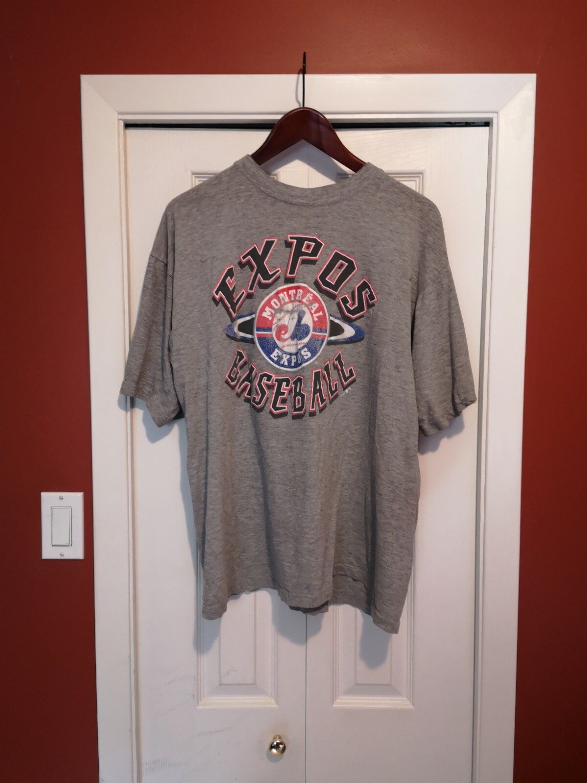 Vintage montreal expos shirt