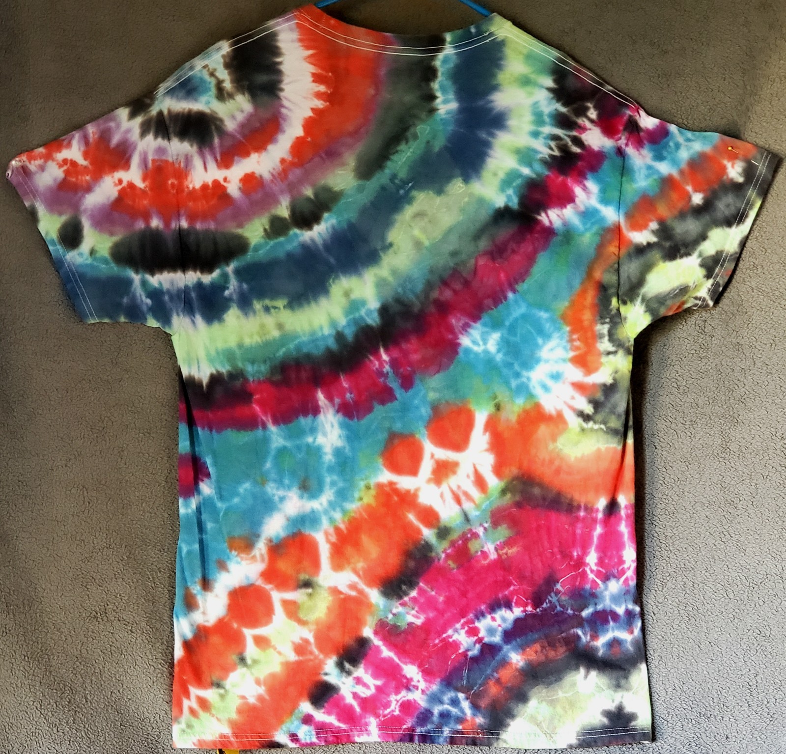 HANES SIZE LARGE 100% Cotton Tye Dyed Shirt Pre-washed WON’T FADE VERY SOFT