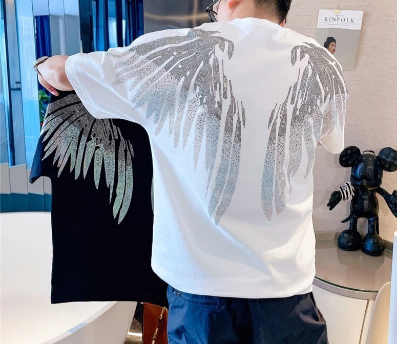 New Men Luxury Diamond Wings Rhinestones Fashion T-Shirt High Quality
