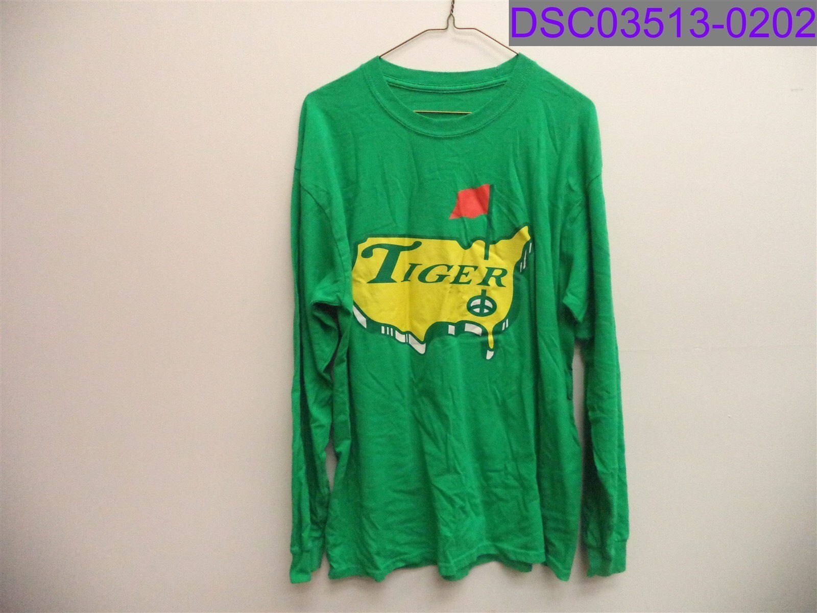 Men’s Long Sleeve Green T-Shirt Tiger Golf Masters 16″ Bust