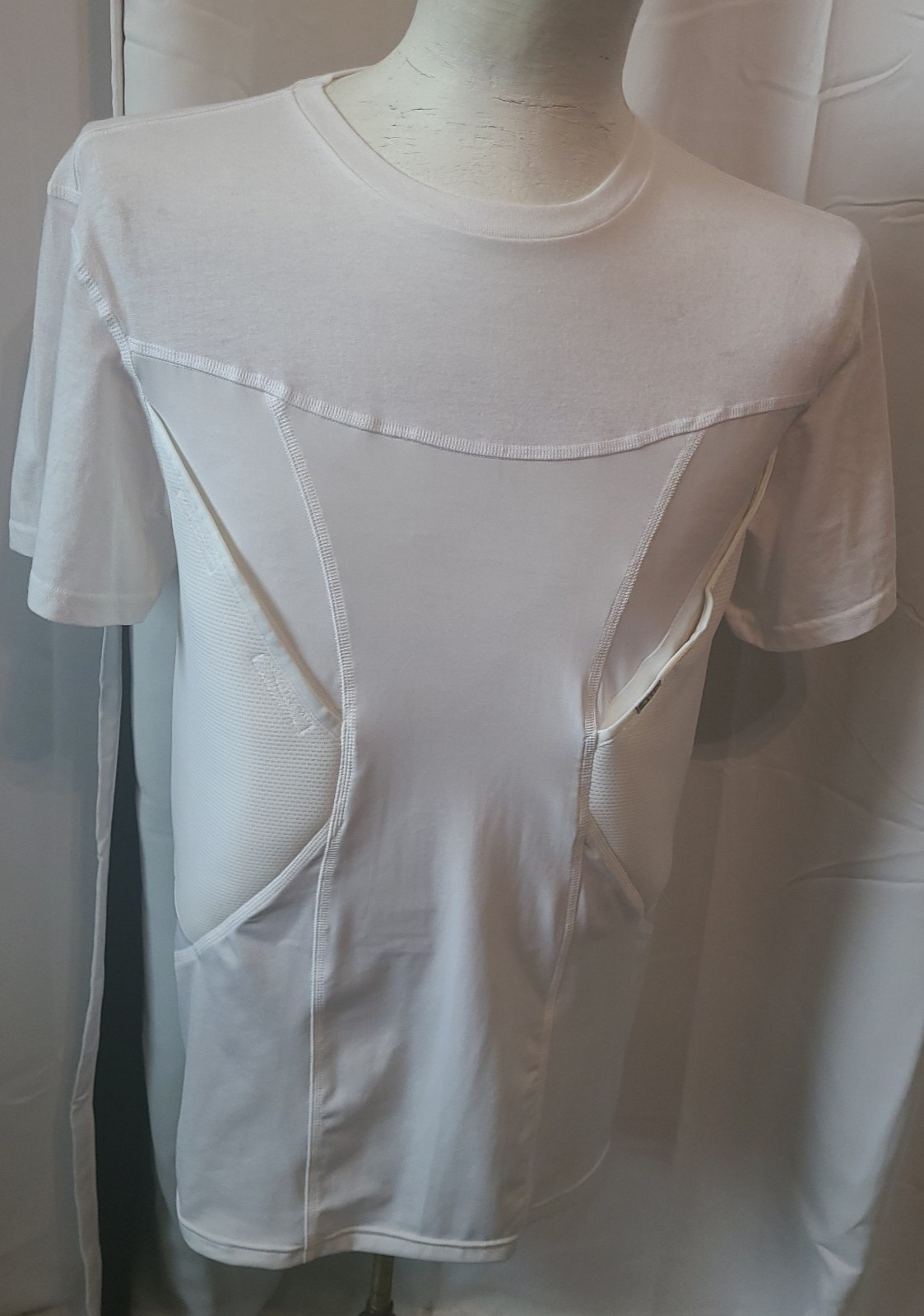 5:11 Tactical Series White Conceal Carry Compression Holster Shirt Size Large