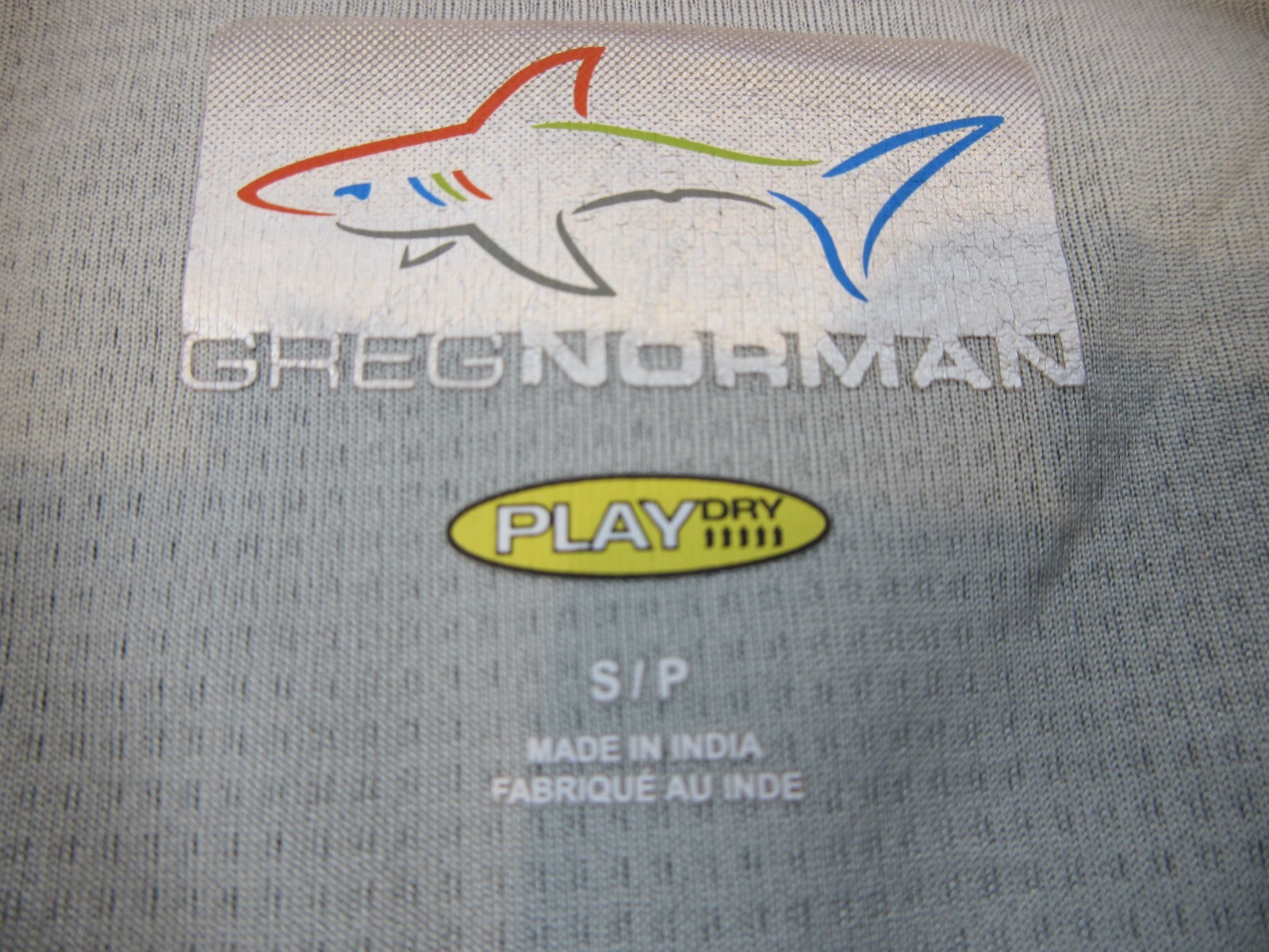 Greg Norman Shirt Mens Adult Small Gray Shark Logo Outdoors Golf Lightweight