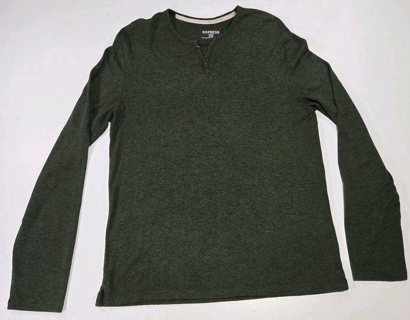Express Henley Shirt Long Sleeve Mens Medium Casual Soft Feel