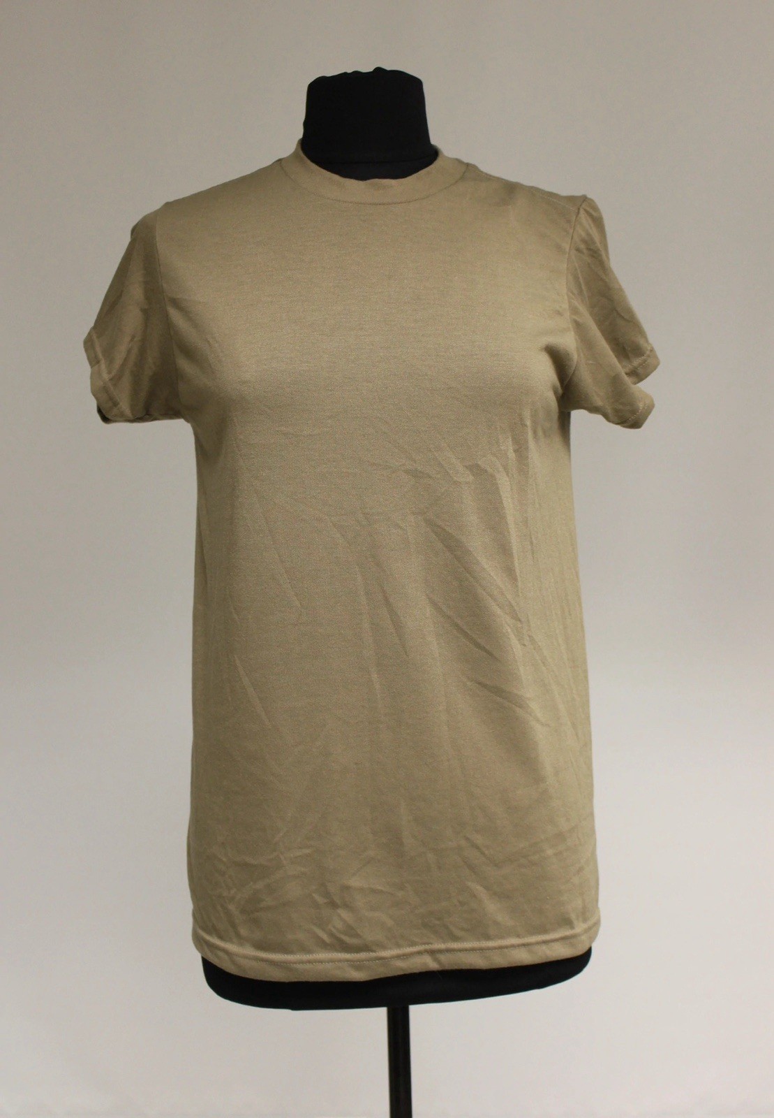 USGI ARMY Issued Coyote Brown AR 670-1 Complaint T-Shirt 100% Polyester NEW