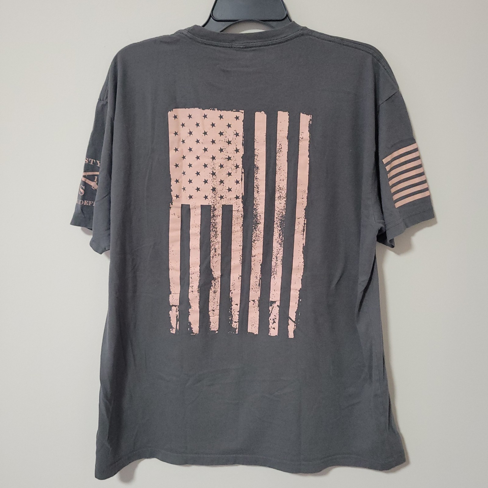 ​Grunt Style Basic Graphic T Shirt Mens 2XL Gray Solid US Flag This We’ll Defend