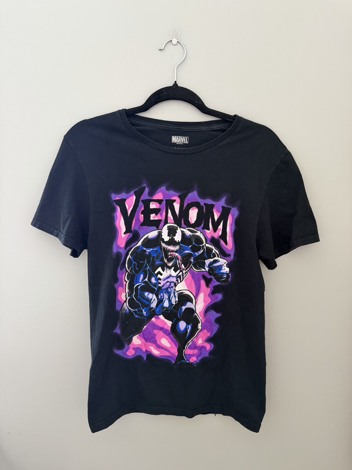 Marvel Men’s S Black Venom Logo Graphic Cotton Crew Neck Short Sleeve Tee