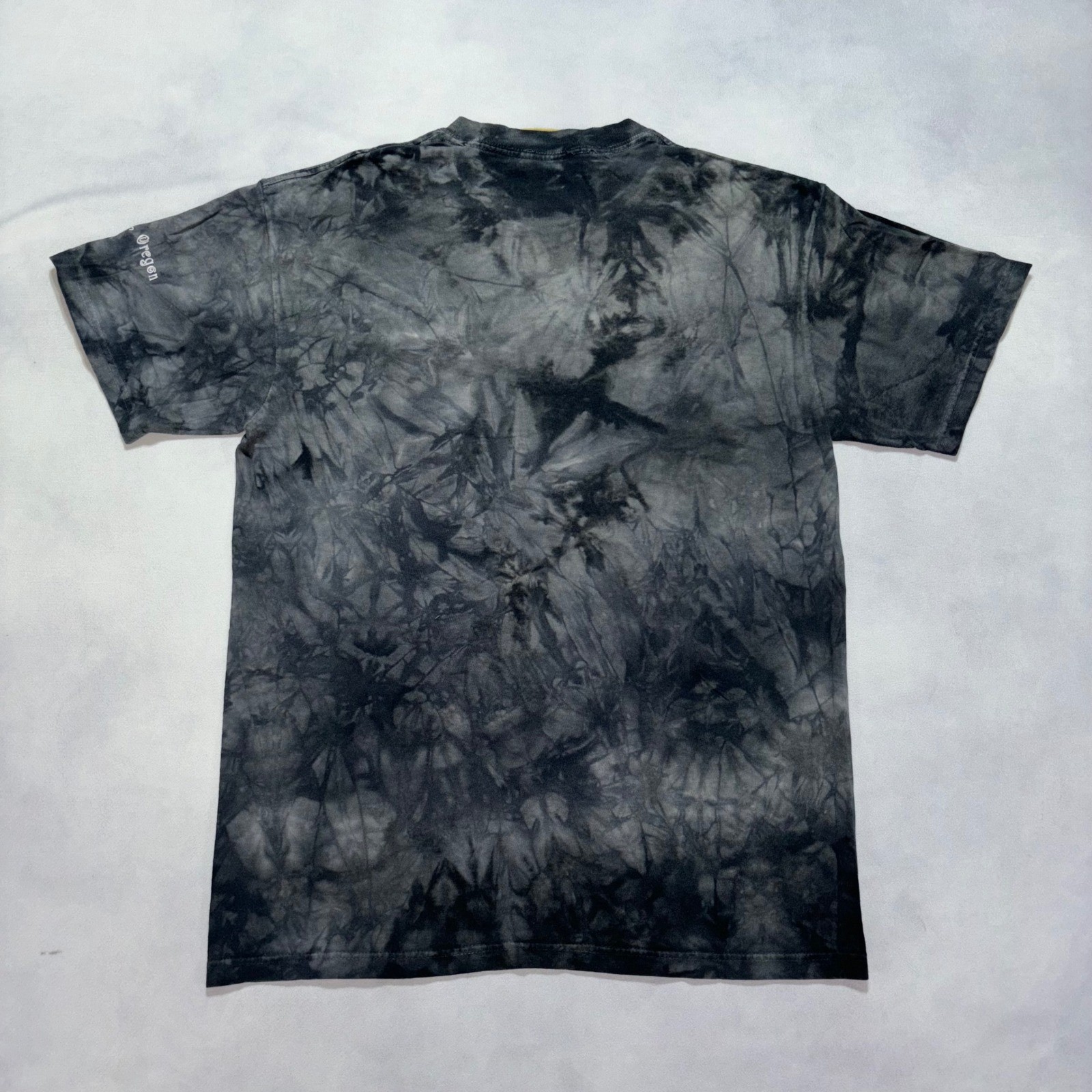 Vintage The Mountain Dragon Graphic T-Shirt Men’s Medium Fantasy Medieval Y2K