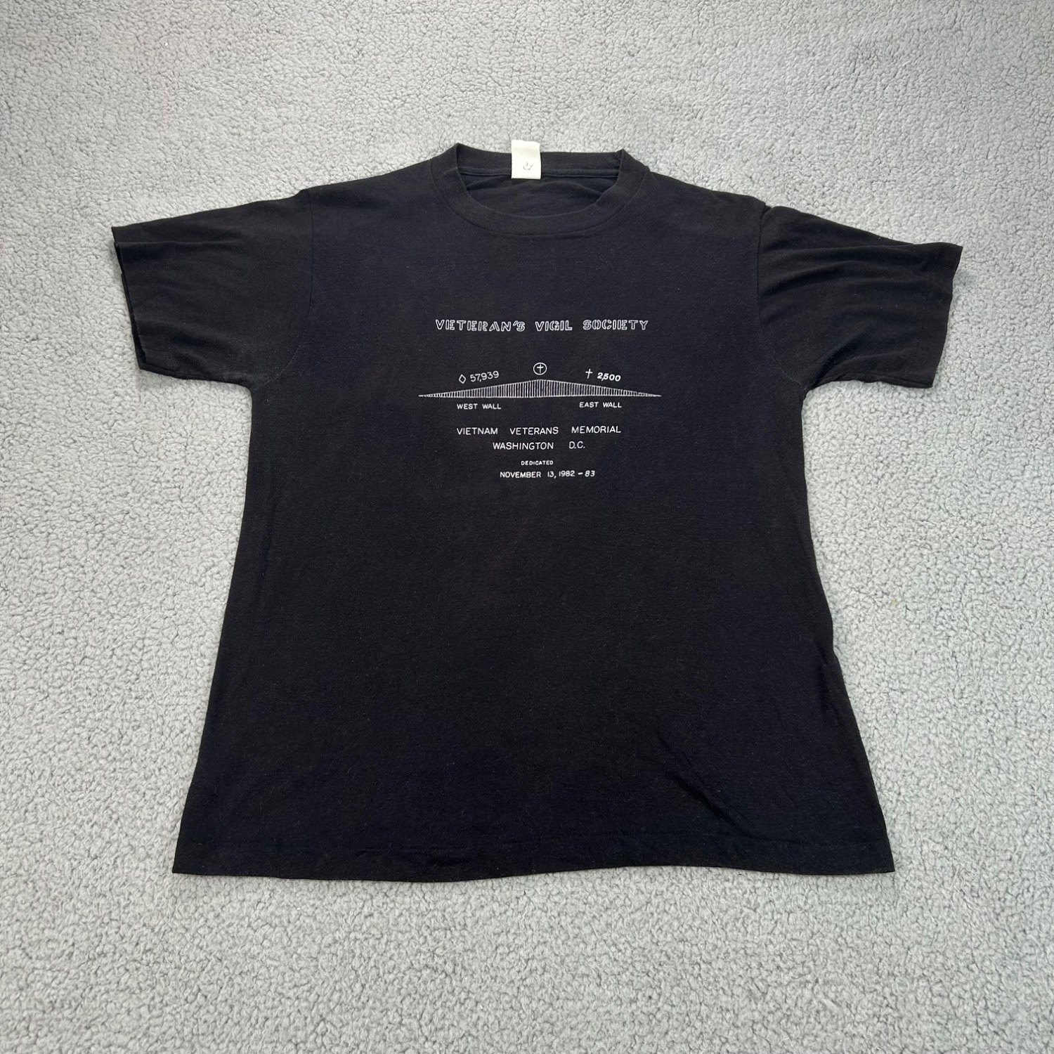 Vintage Vietnam Veterans Memorial T-Shirt Large Single Stitch 1980s