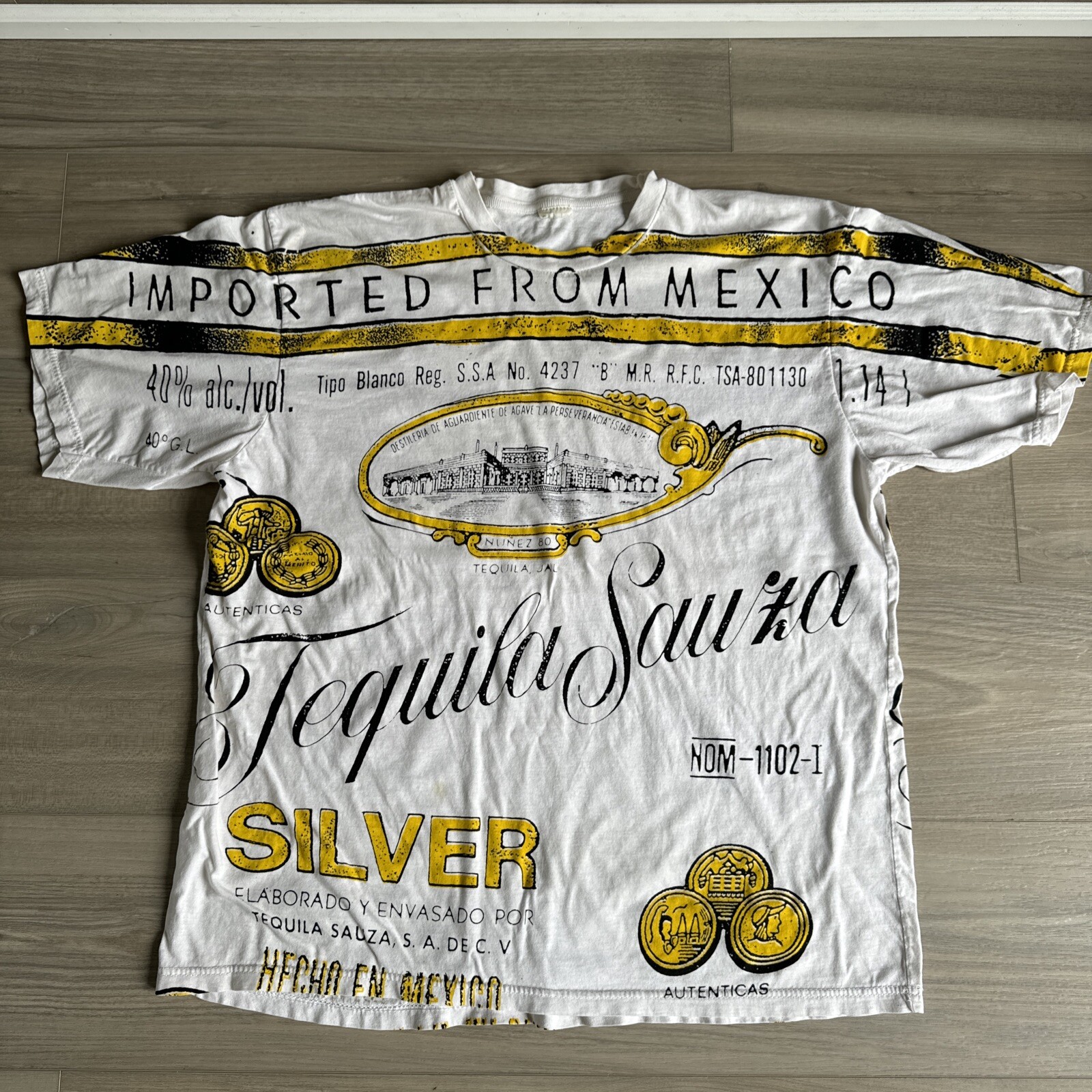 VINTAGE Men’s Sauza Tequila T-shirt – Size Large – Imported From Mexico VTG AOP