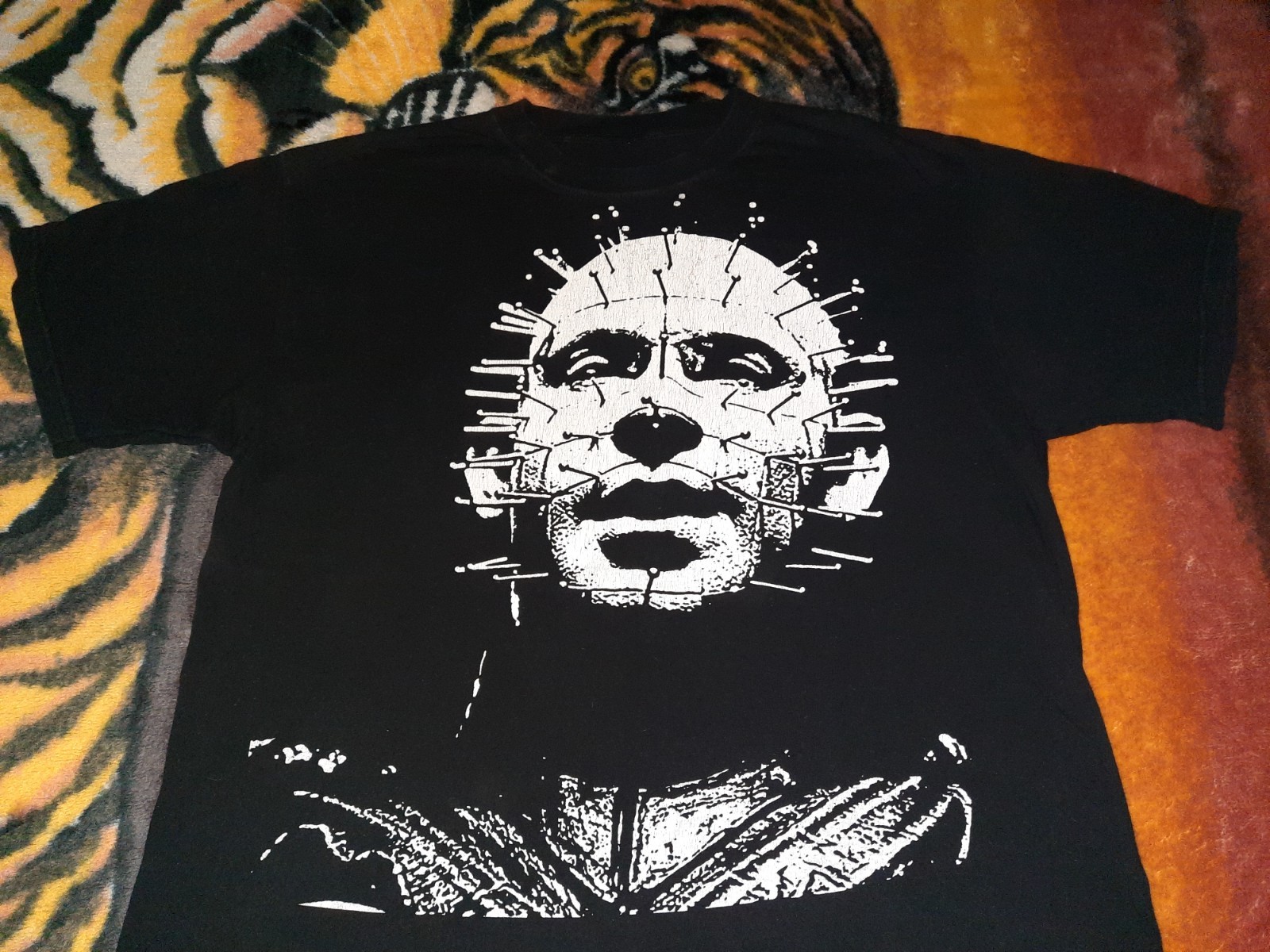 Hellraiser~Pinhead Big Face Shirt~Size XL~Black/White⛓️