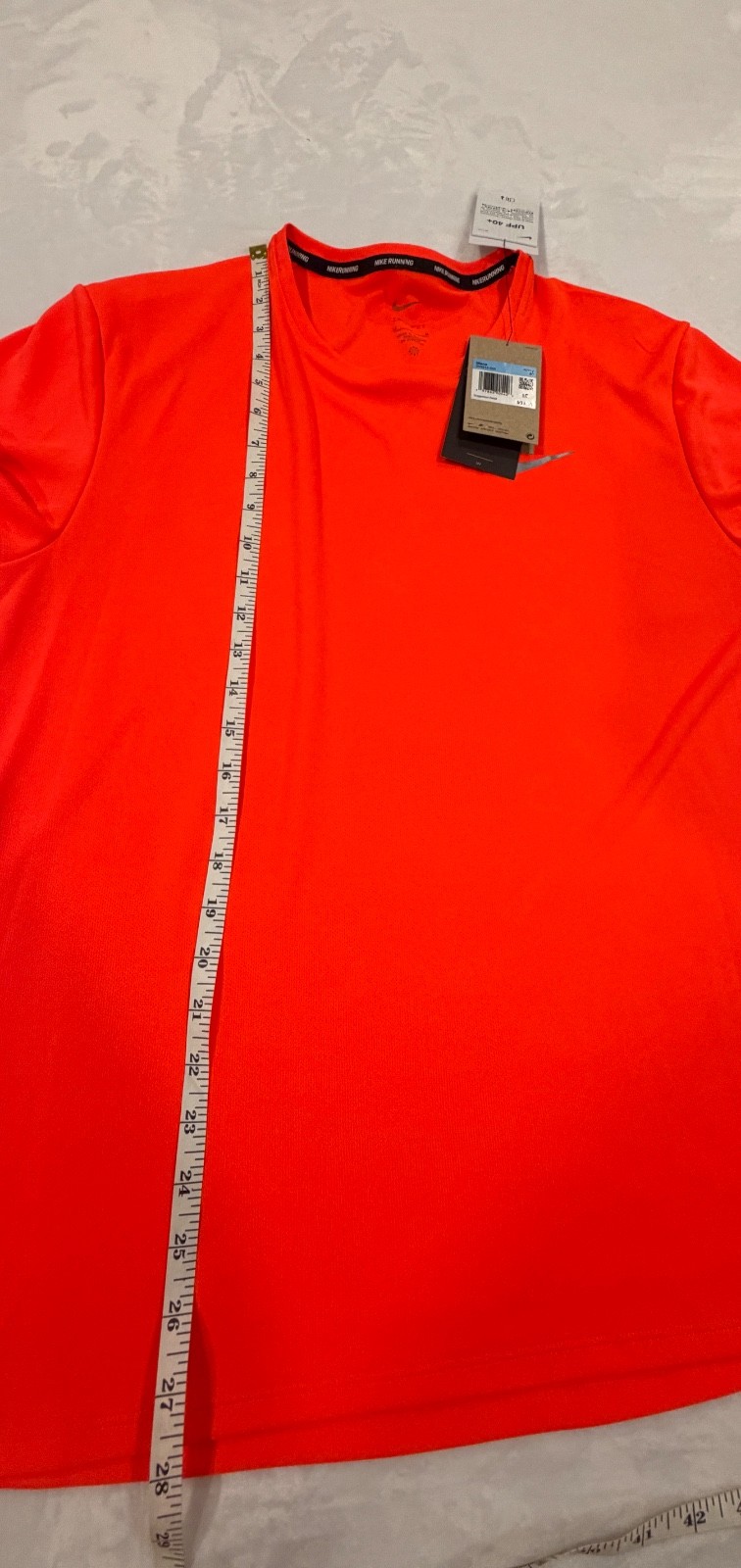 Nike Men’s Dri-FIT UV Miler Running T-Shirt size M