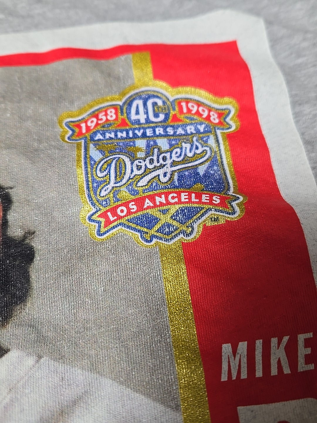 LA Dodgers Mike Piazza Shirt Mitchell & Ness Topps Baseball Card Design Medium