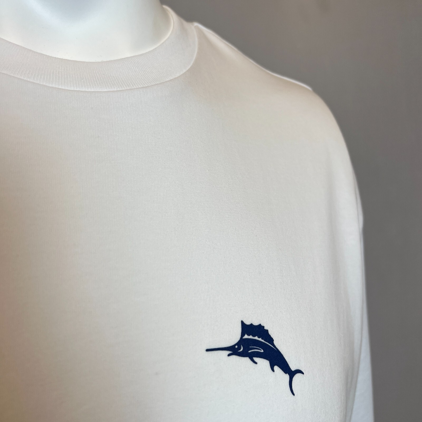 Tommy Bahama Shirt Mens Large XL White Short Sleeve Sailboat Ocean T-Shirt