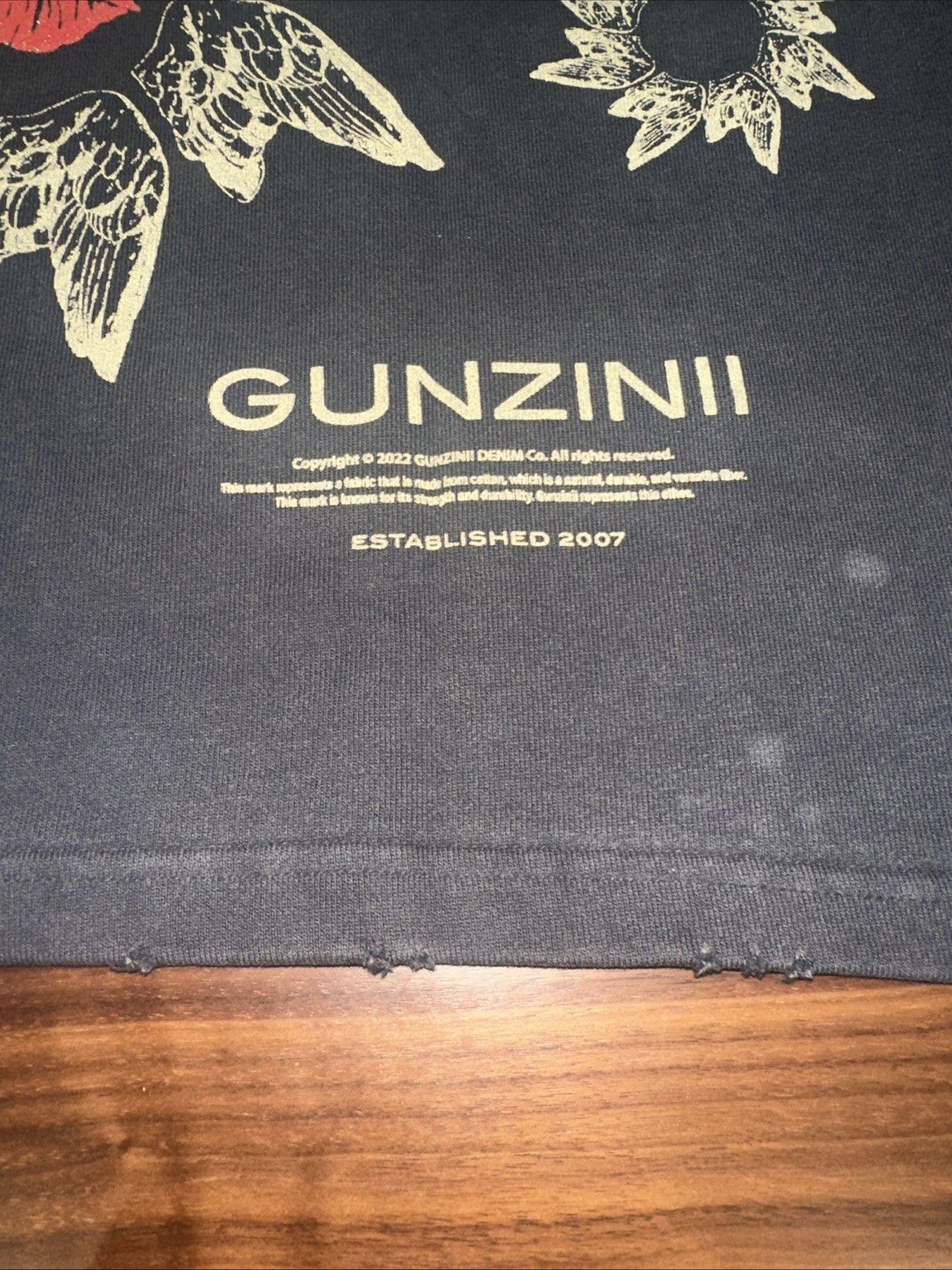 Gunzinii Heavy T-shirt XL Distressed “I Love You” Rhinestones Glitter Kisses