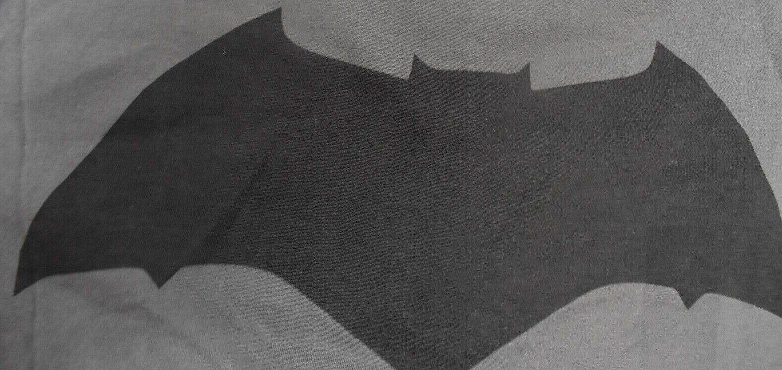 DC Comics Movie Mens Batman Dawn of Justice Bat Logo Shirt NWT S, M, L, XL