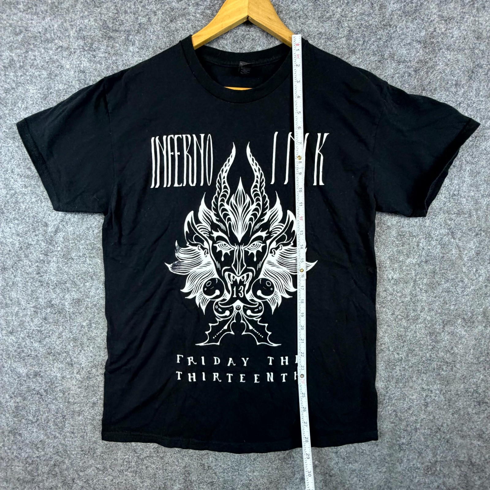 Inferno Ink Friday The 13th Gildan T-Shirt Mens Large Black Heavy Cotton Tattoo