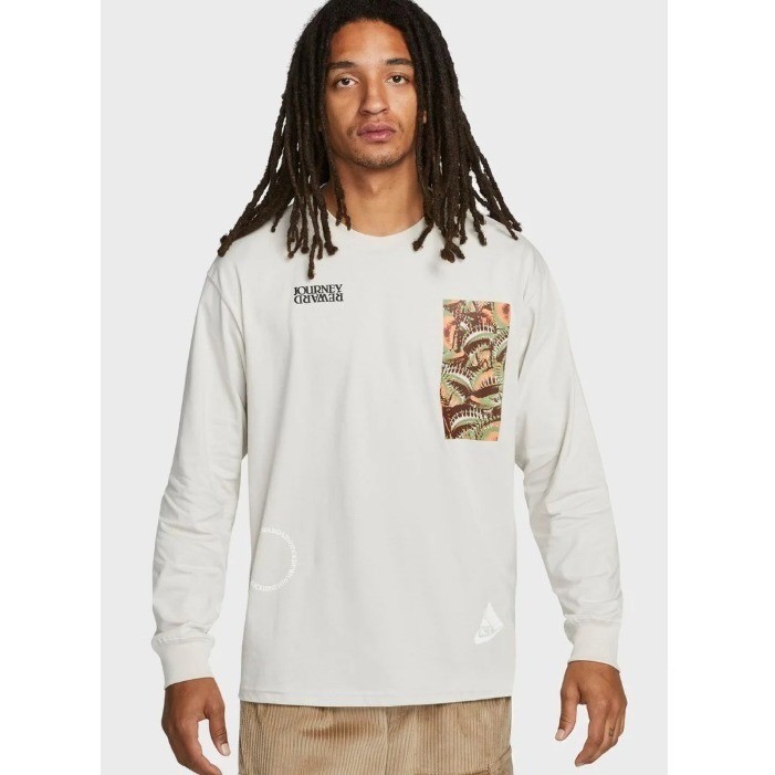 Nike Kyrie Irving Journey Reward T-Shirt Mens XXL Light Bone Long Sleeve Graphic