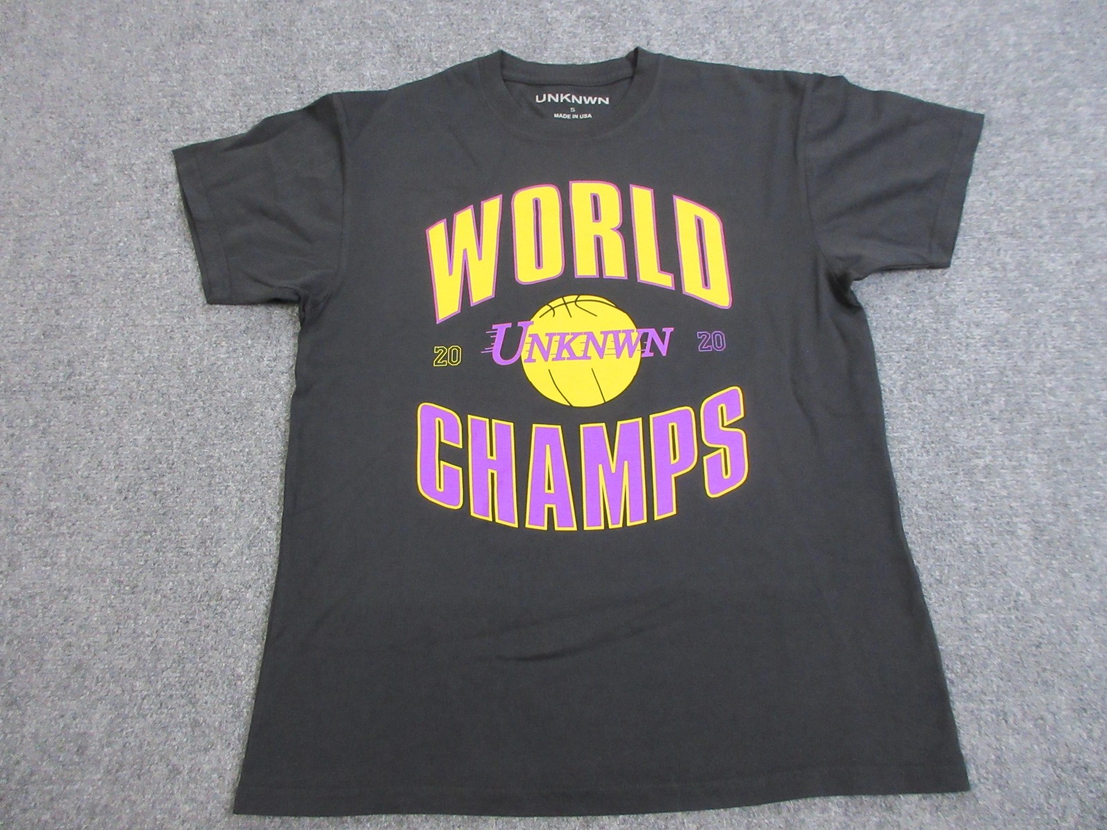 UNKNWN Shirt Mens Small Black World Champs Basketball Graphic Tee Made In USA