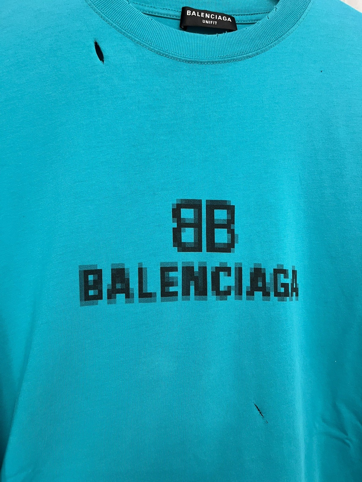 BALENCIAGA UNISEX BLUR MOSAIC LOGO BB TEAL BLUE DISTRESSED T SHIRT NWT DEMNA