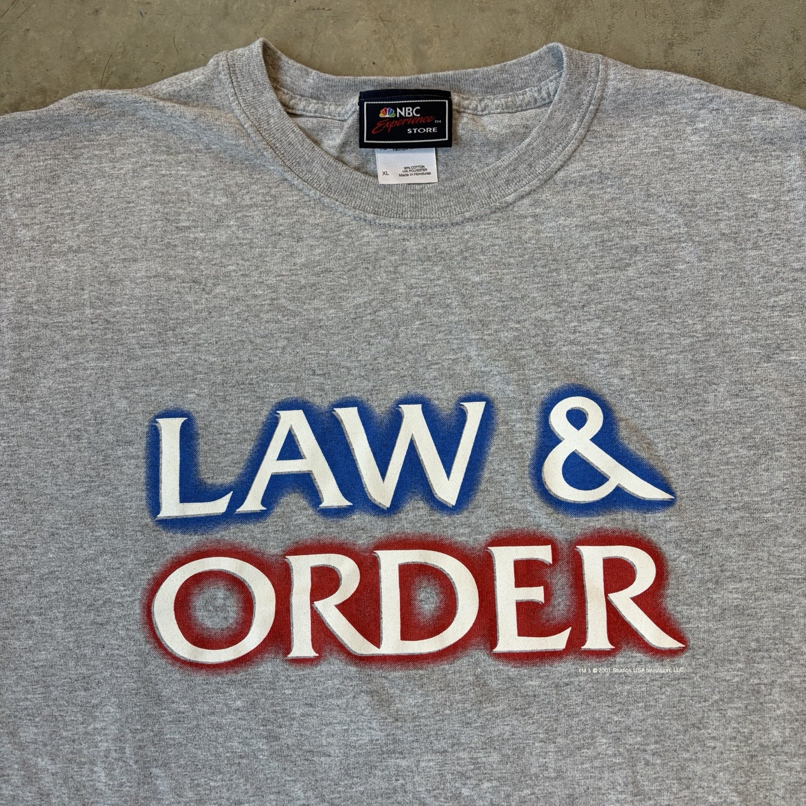 Vintage 2001 Law & Order NBC Experience TV Promo T Shirt Olivia Benson Size XL