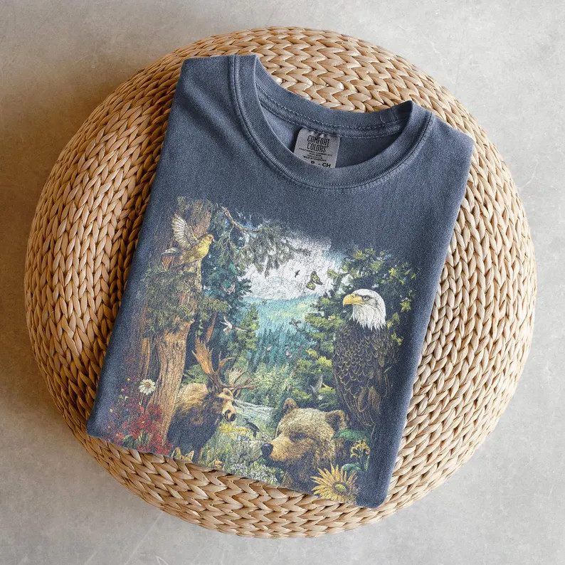 Wildlife Animal Graphic Comfort Tee