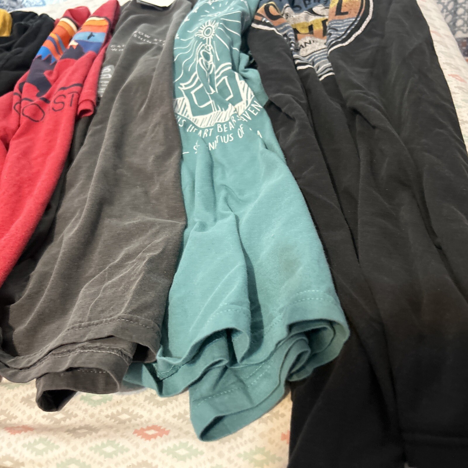 Lot Of 6 Tshirts M – xl boho hippie nature black teal gray yellow Scripture Band