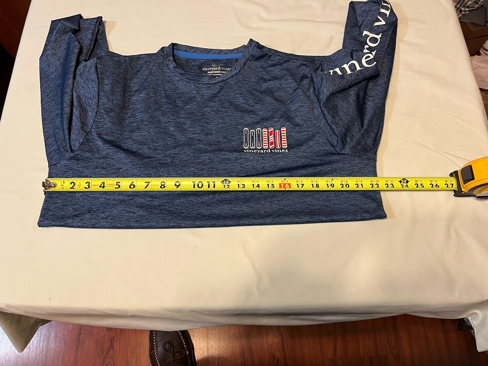 Vineyard Vines Men’s LS Pullover Shirt Blue Medium – Polyester Spandex