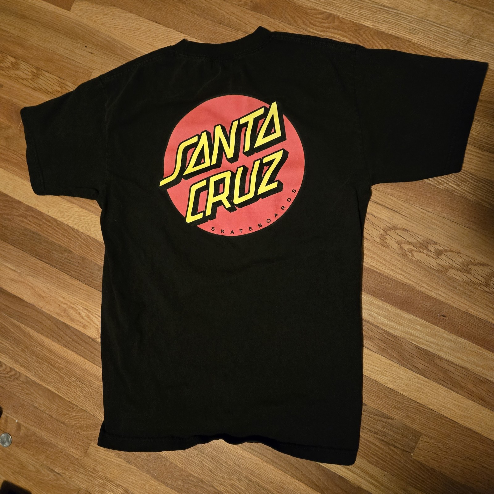 Santa Cruz Men’s Black Graphic Logo Cotton Crew Neck Short Sleeve T-Shirt M