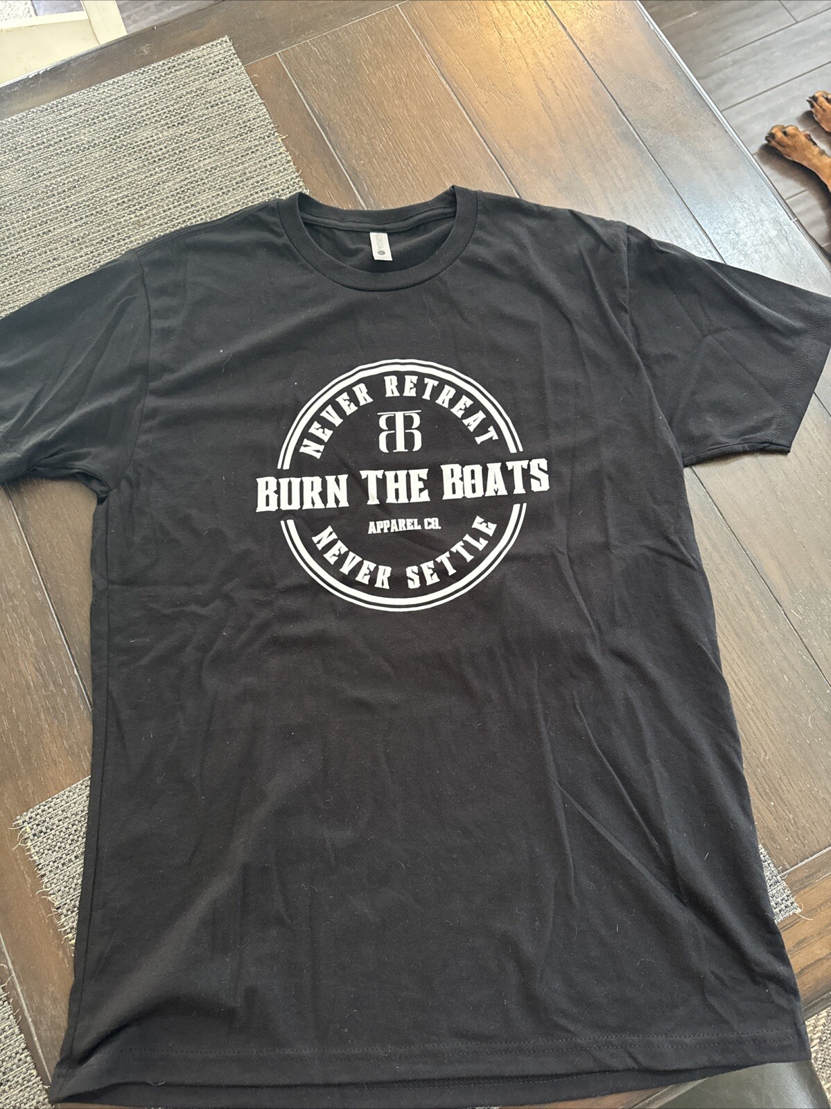 Next Level Men’s T sz L