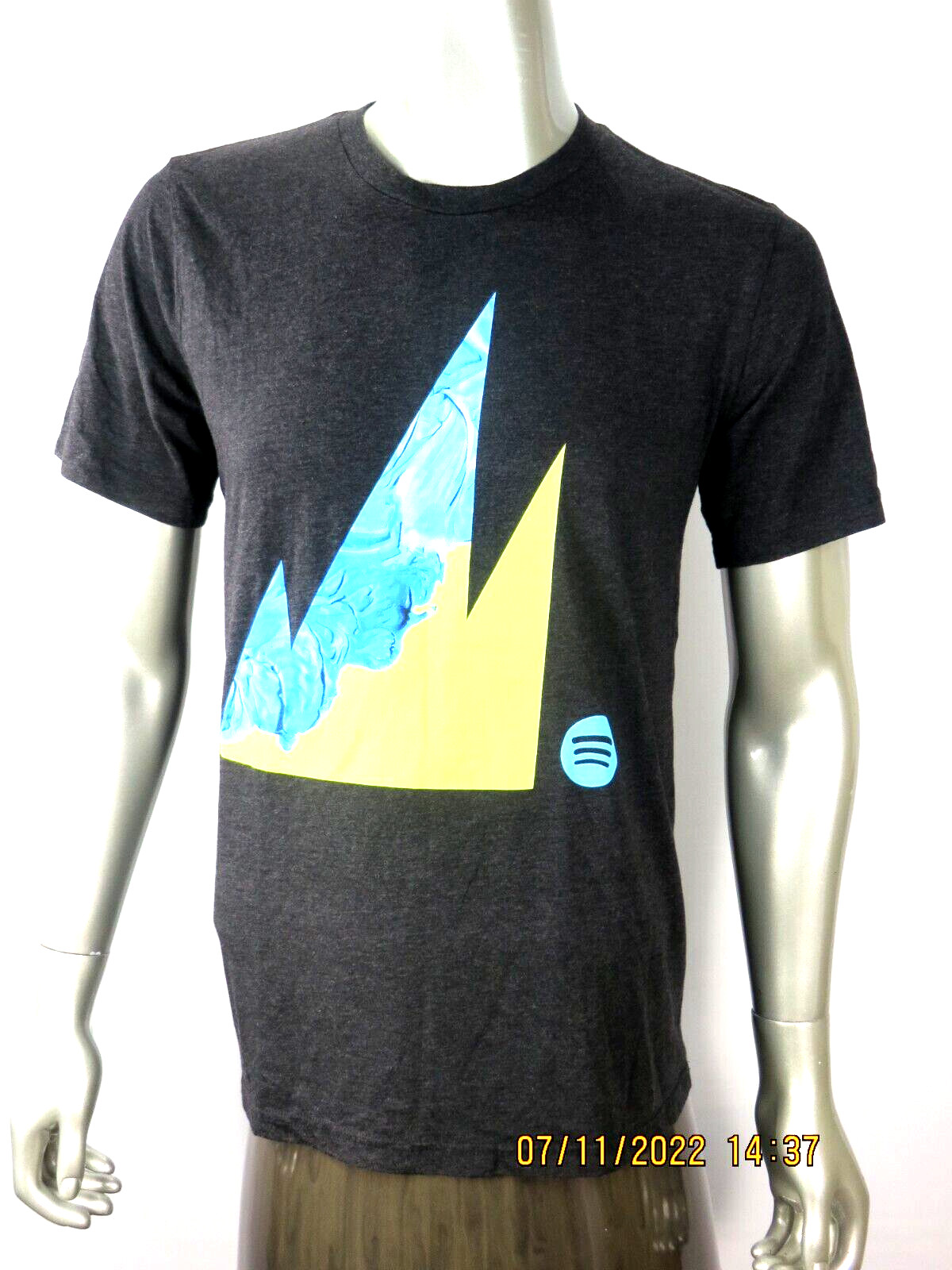 BELLA+CANVAS SZ M Poly/Cotton/Rayon Men’s Charcoal LOGO T- Shirt Blouse