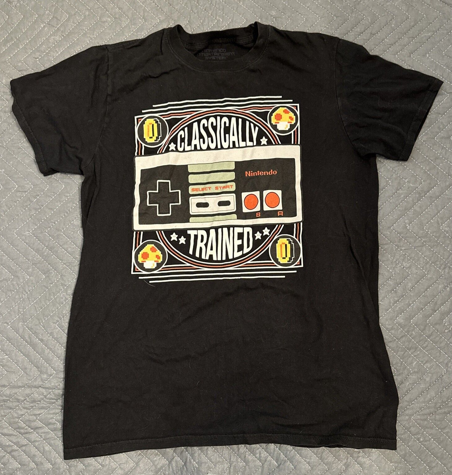 Nintendo Entertainment System T Shirt Classically Trained Size Medium Black Men