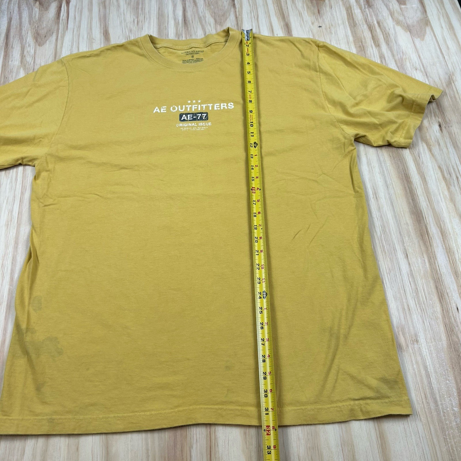 Vintage Y2K American Eagle Outfitters T-Shirt Size XL Yellow Worn Distress