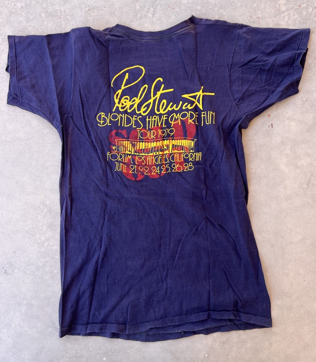 Vintage Rod Stewart Shirt 17×26 Blondes Have More Fun 1979 Tour 70s LA Forum