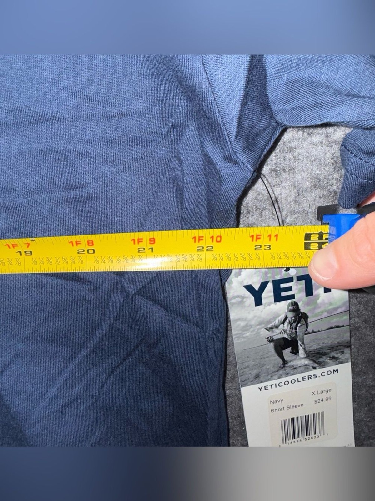 Yeti Coolers Tee Shirt Mens XL Navy Blue Graphic Soft Light Comfort NWT