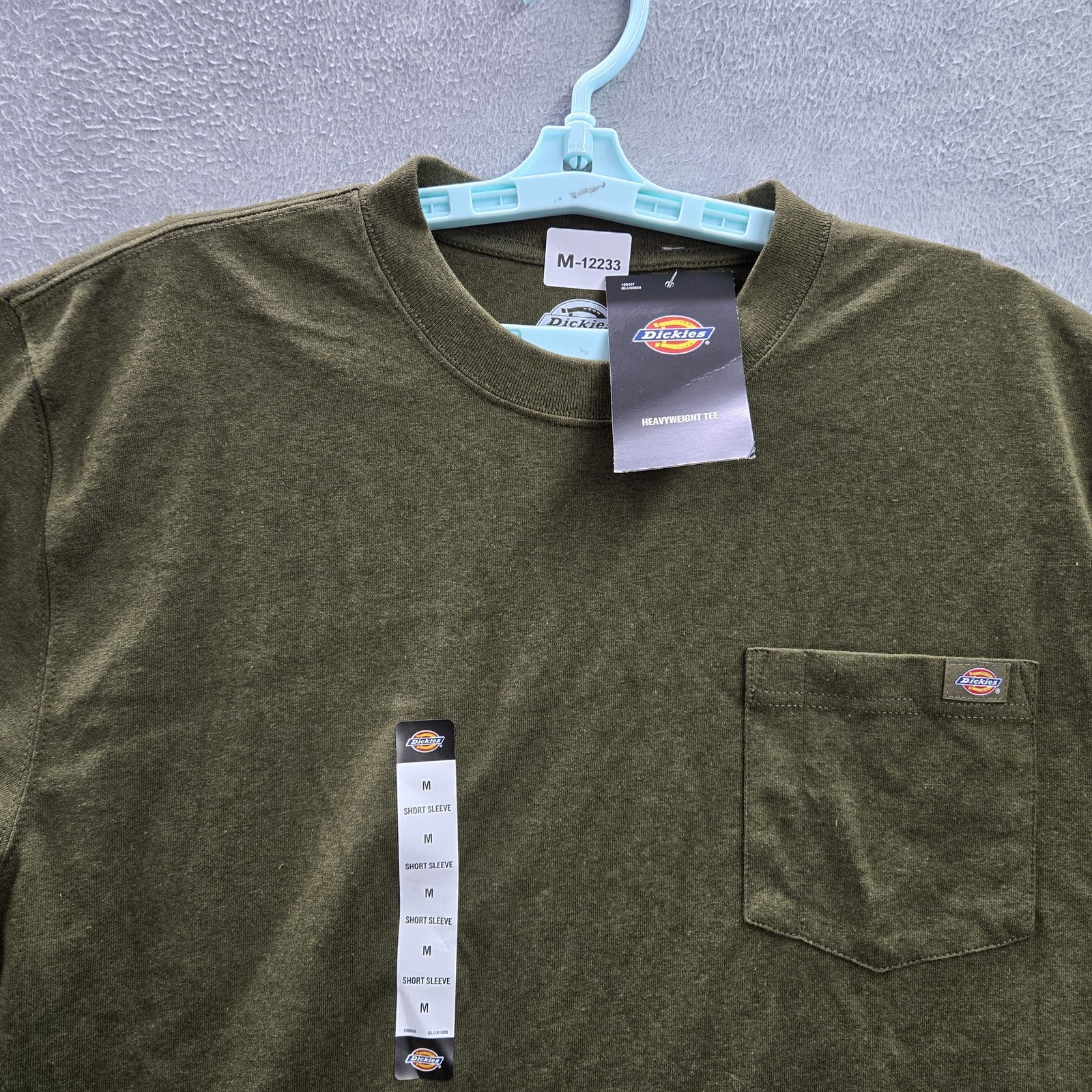 Dickies Men Shirt M Green Knit Pullover Short Sleeve Crew Neck Heavyweight NWT