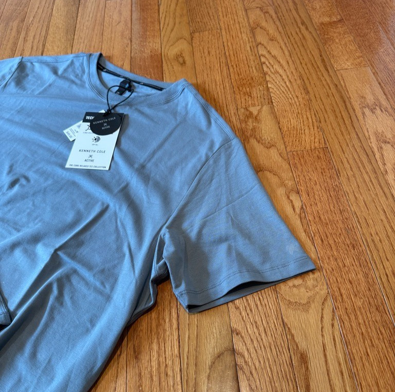 Kenneth Cole Men’s Tech SS Tee Shirt Active Stretch Crew Neck NWT – MSRP $49