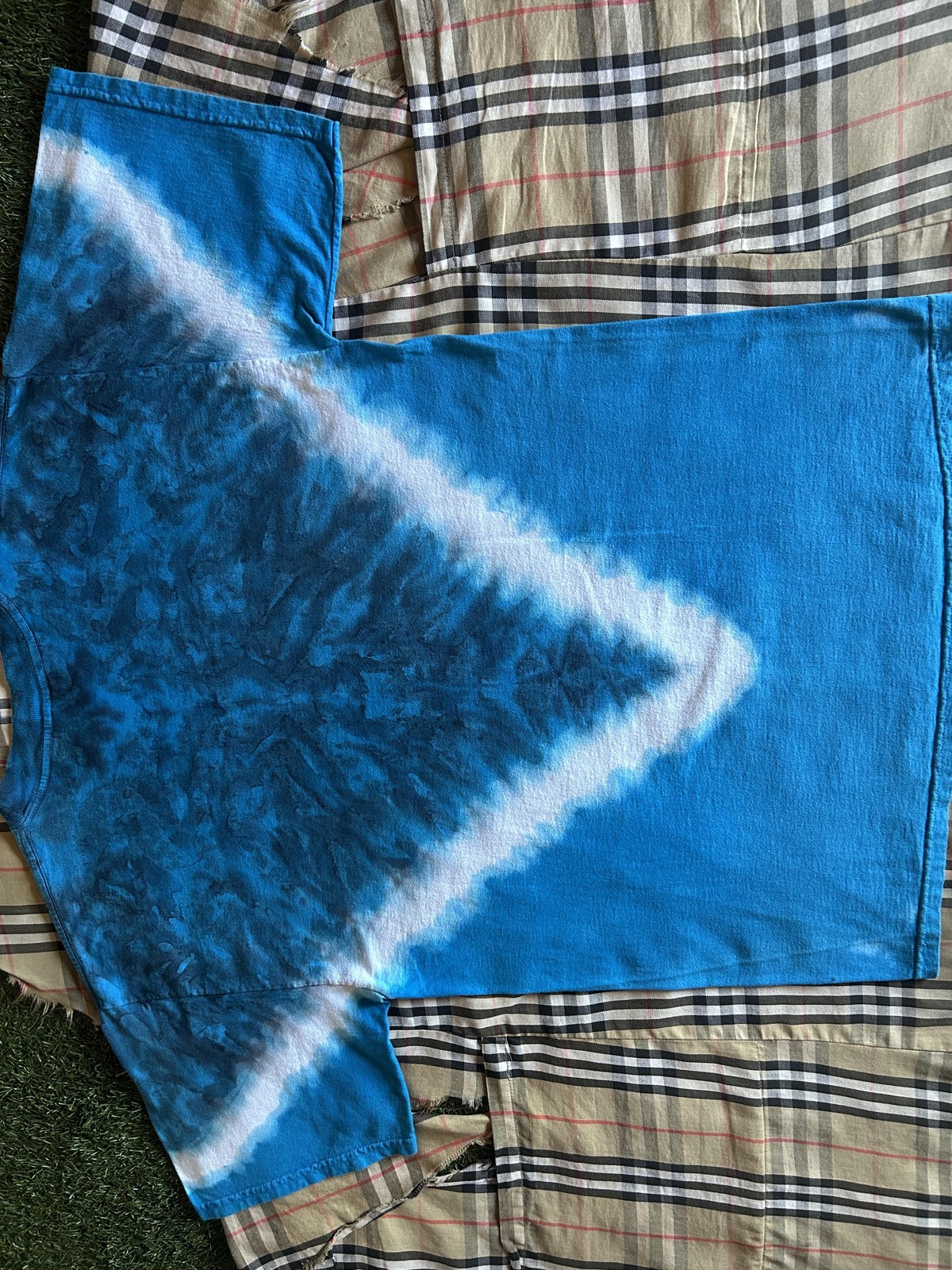 VTG 90s The Moody Blues V Tie Dye T Shirt Men’s Large Tultex Rock Music Band Tee