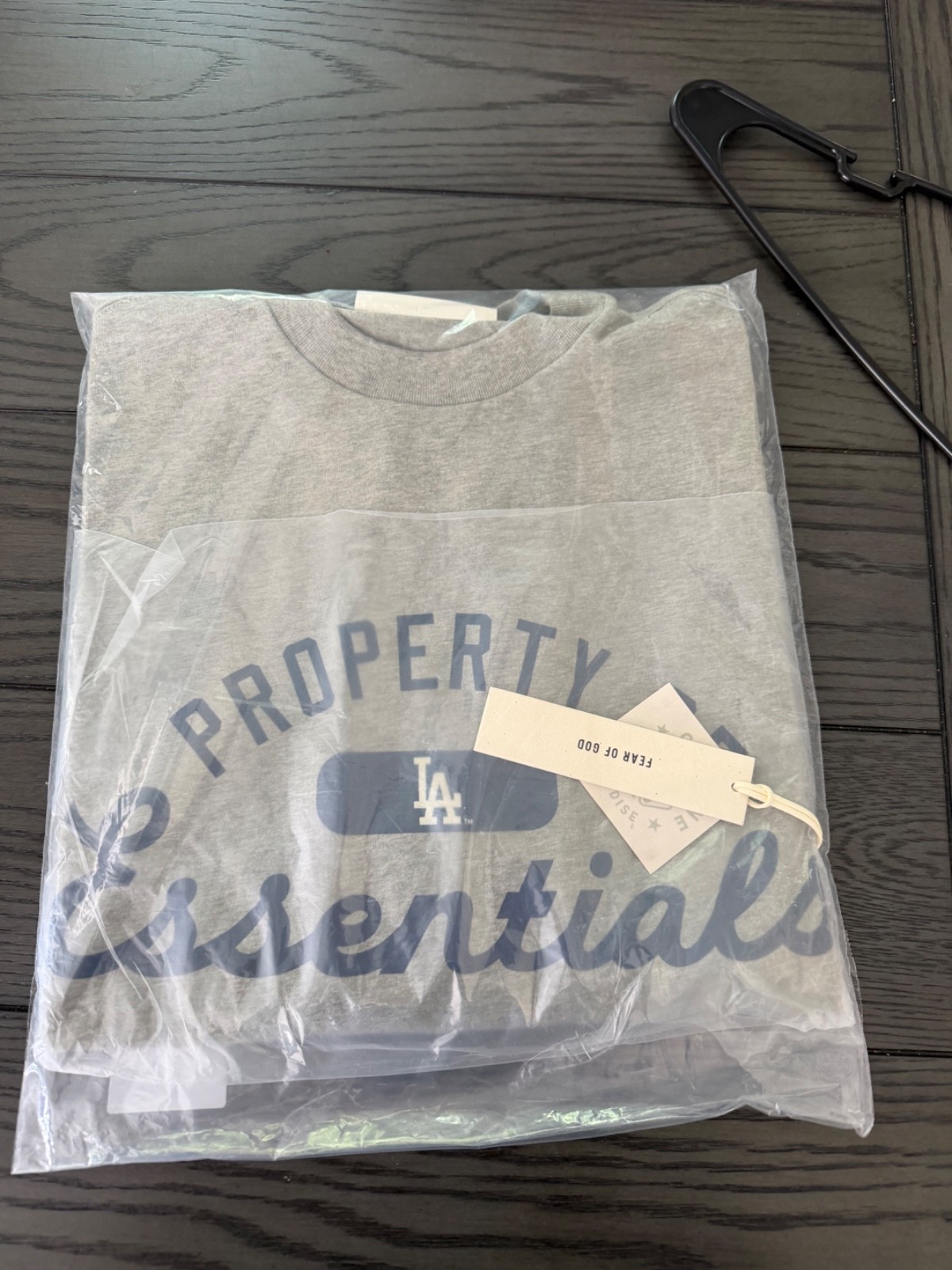 New Essentials Fear of God MLB LA Dodgers Gray Men’s T-Shirt Medium $130