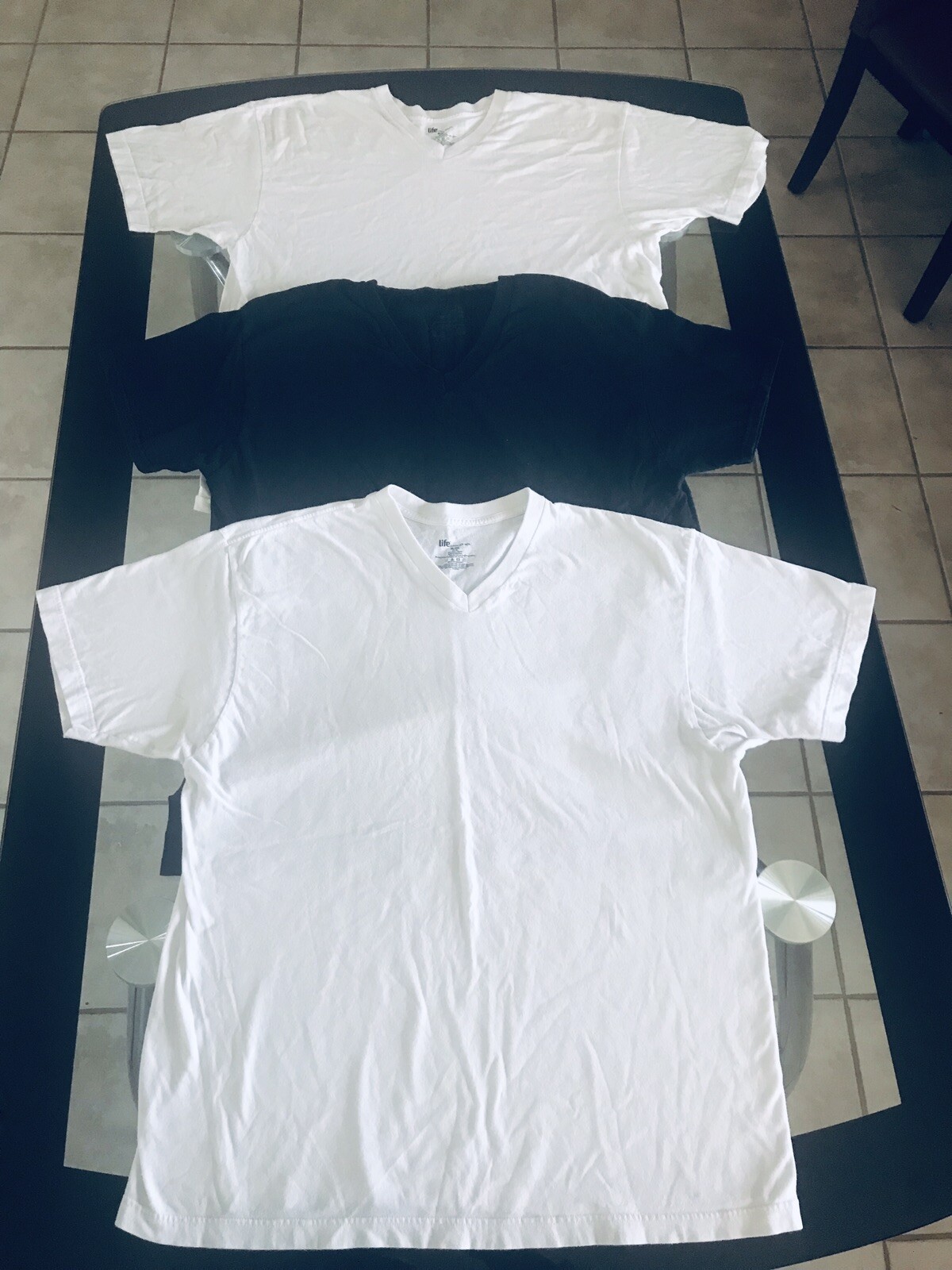 Mens T-Shirts lot Life And Fruit Of The Loom 3 Pieces Size XL White And Black