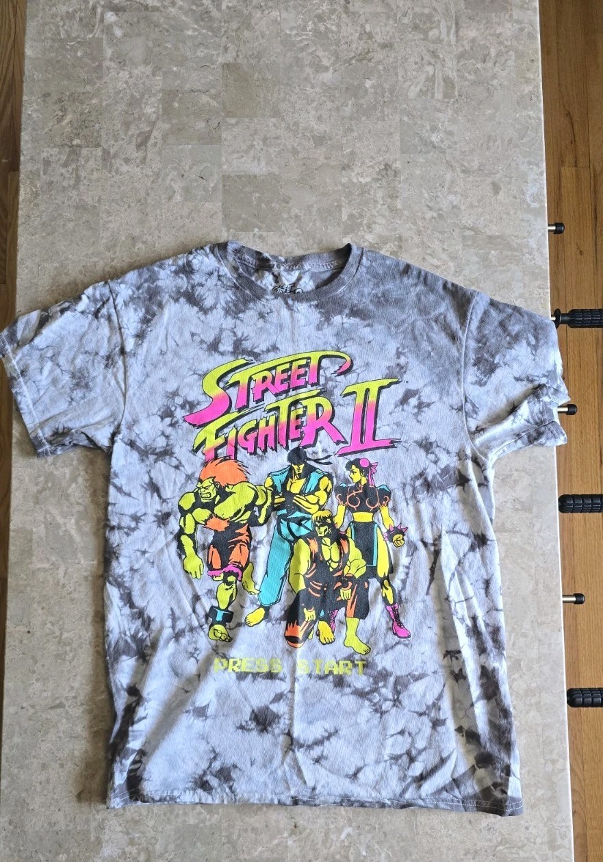 RARE CAPCOM Street Fighter II Press Start 8-Bit Neon Tie-Dye Tee – Size M