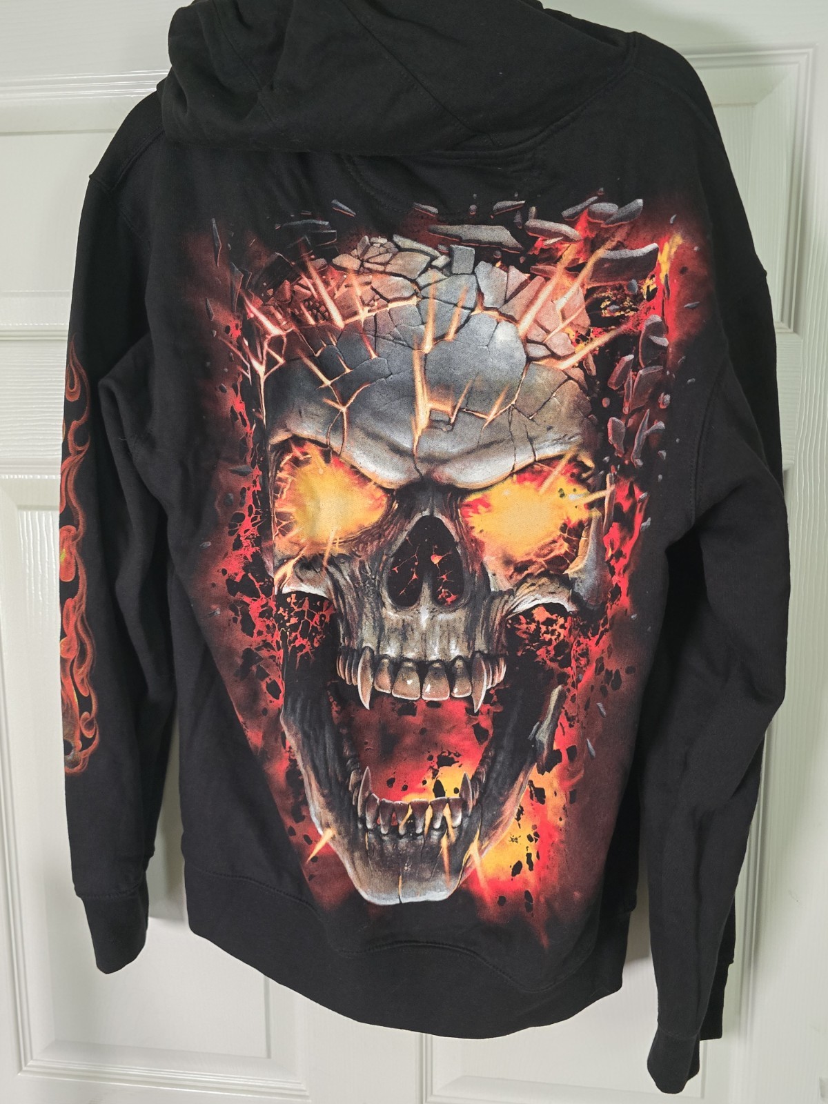 Vintage Y2K Spiral Direct Skull Flames Fire Hoodie Black Size Large NWT