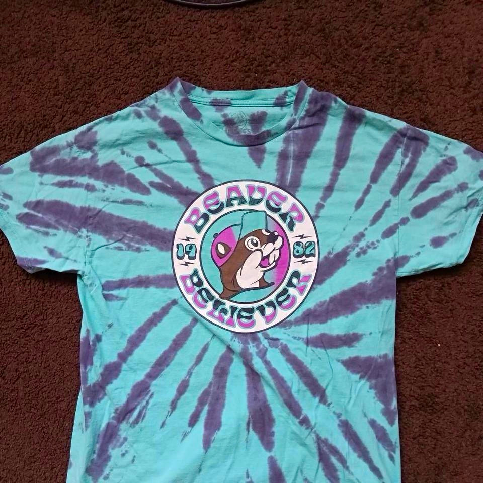 Buc-ee’s Blue Purple Tie-Dye Logo Graphic T-Shirt Unisex Adults S Crew
